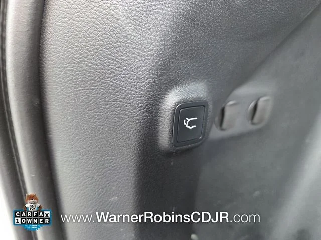 Used 2020 White Jeep Limited image 15