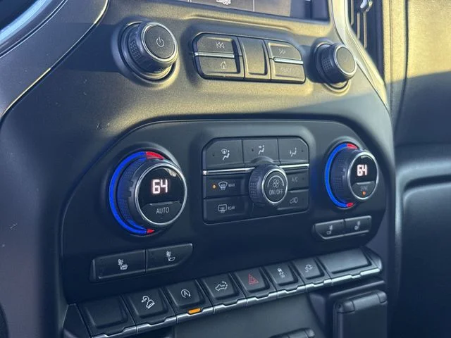 Used 2021 White Chevrolet LT Trail Boss image 18