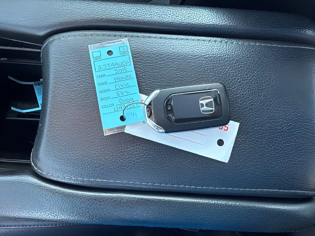 Used 2018  Honda EX-L image 14