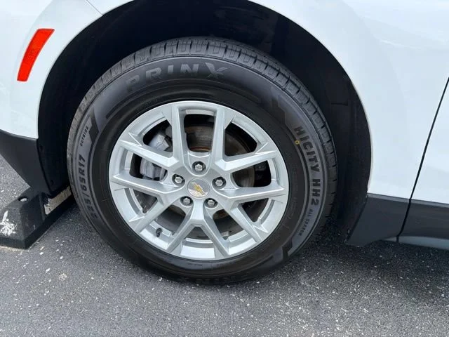 Used 2024 Summit White Chevrolet LS image 11