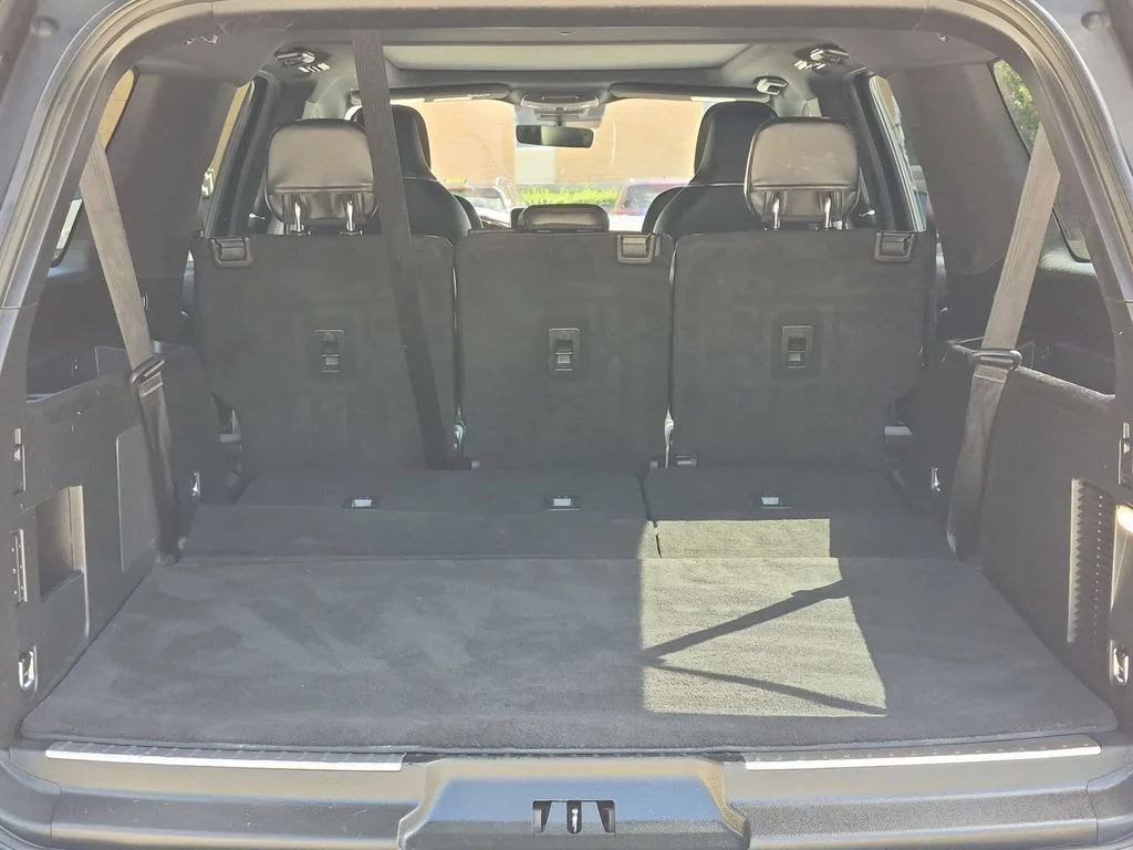 Used 2020 Black Lincoln Reserve image 6