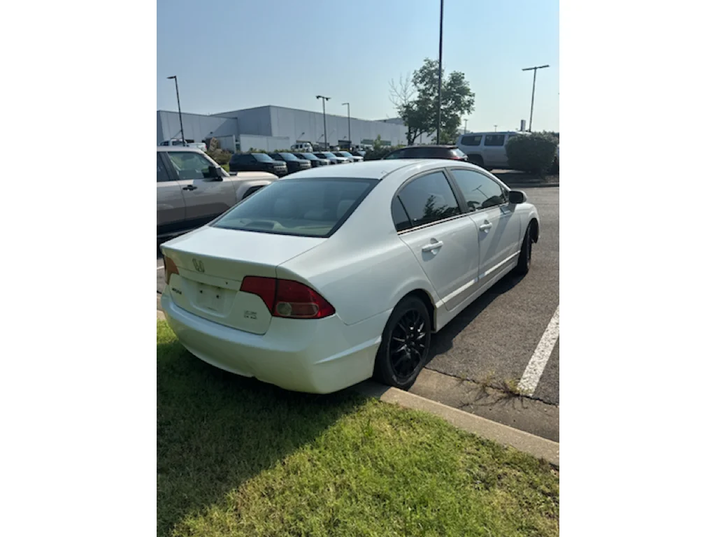 Used 2007 Taffeta White Honda LX image 3