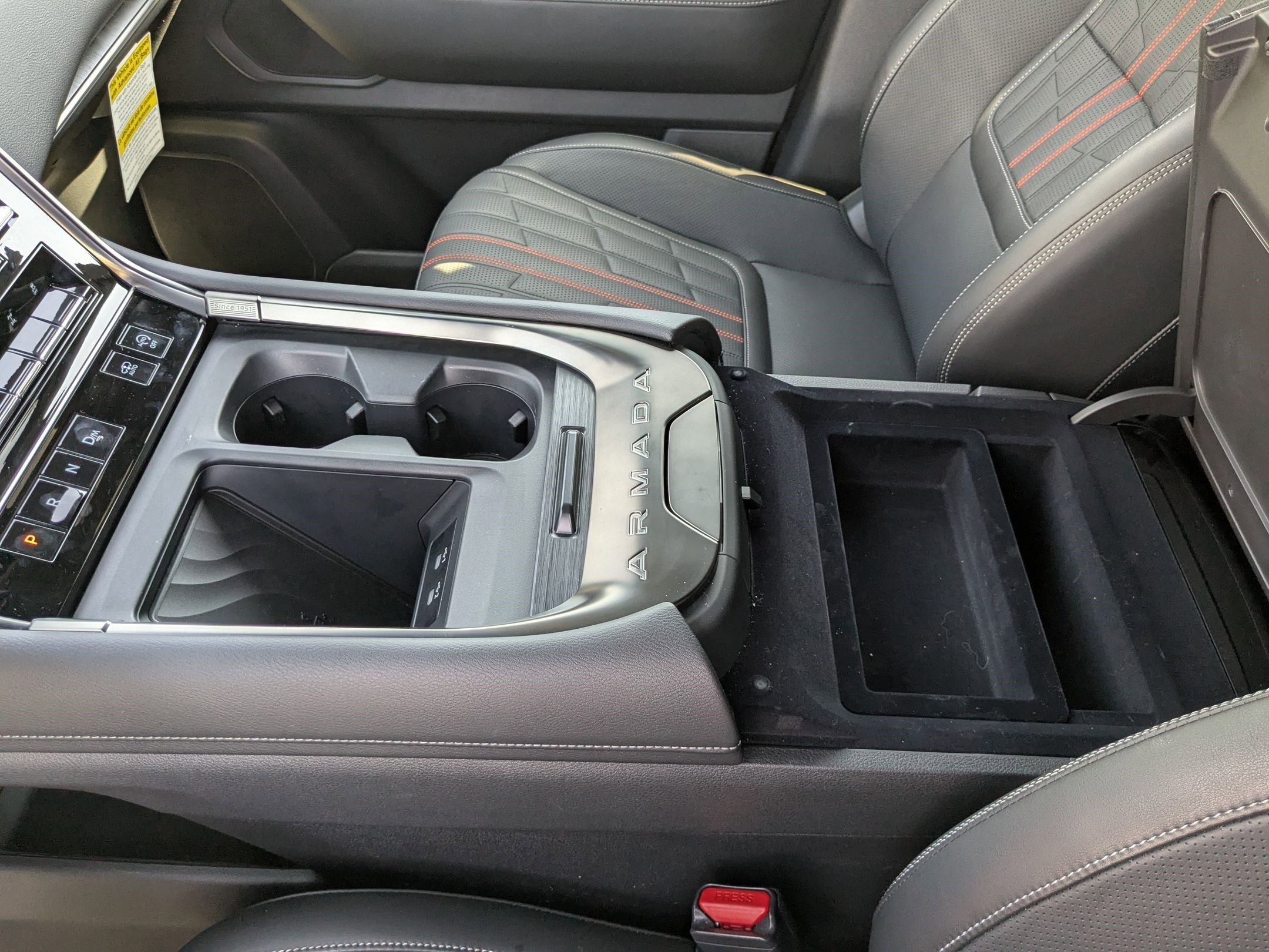 2025 Nissan Armada PRO-4X - Photo 24