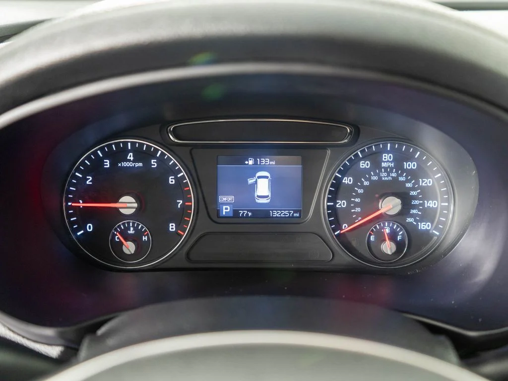 Used 2020 Gray Kia LX image 17