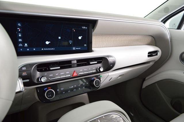 New 2026 White Hyundai SEL 7P image 91
