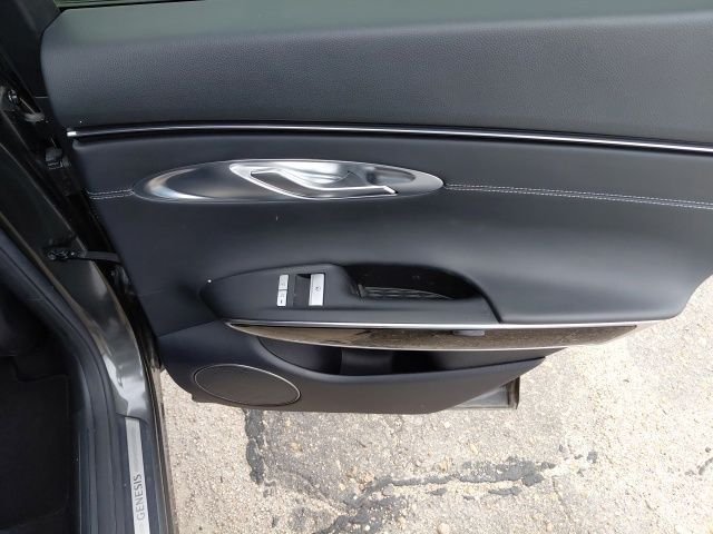 Used 2025 Gray Genesis 2.5T image 29