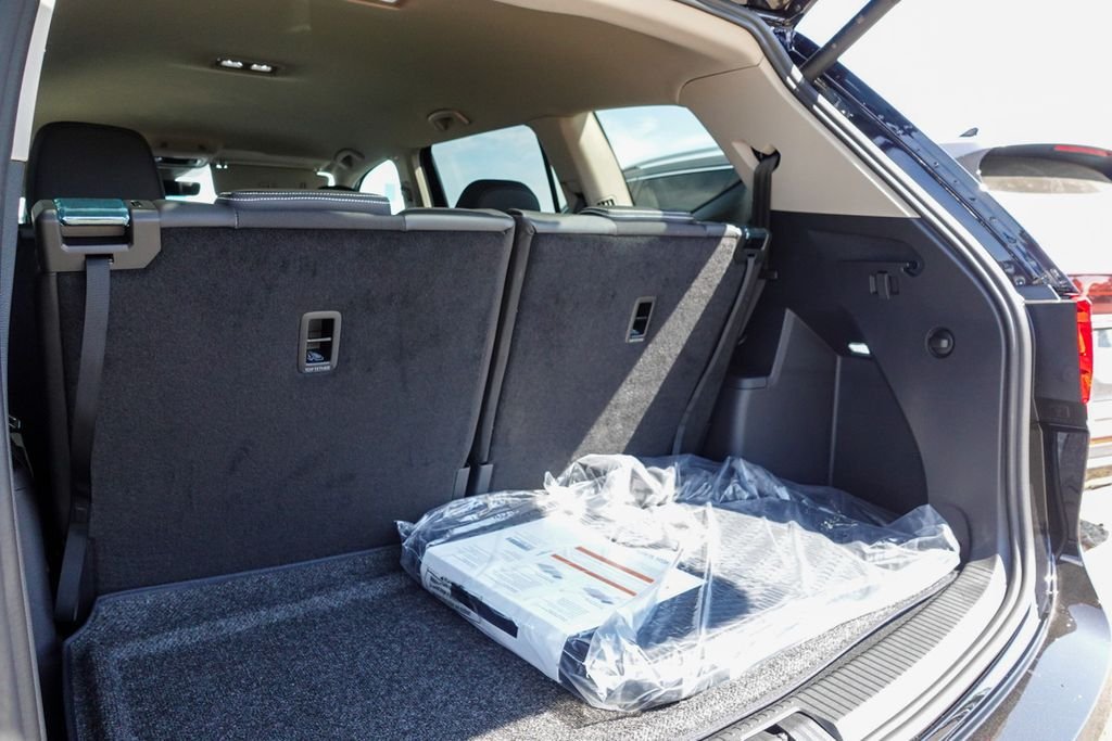 2026 Volkswagen Atlas SE w/Tech - Photo 28