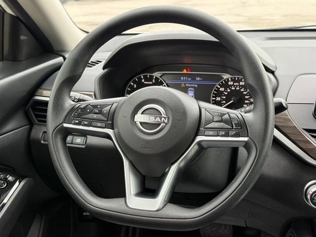 Used 2023 White Nissan SV FWD image 12