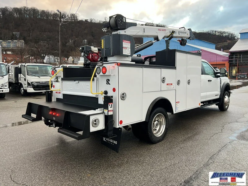 2025 Ford F-550 Super Duty Chassis Cab XL - Photo 6