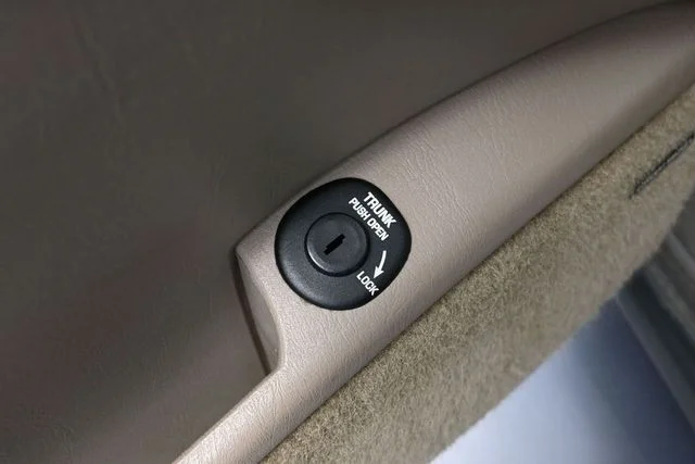 2002 Buick LeSabre Limited - Photo 22