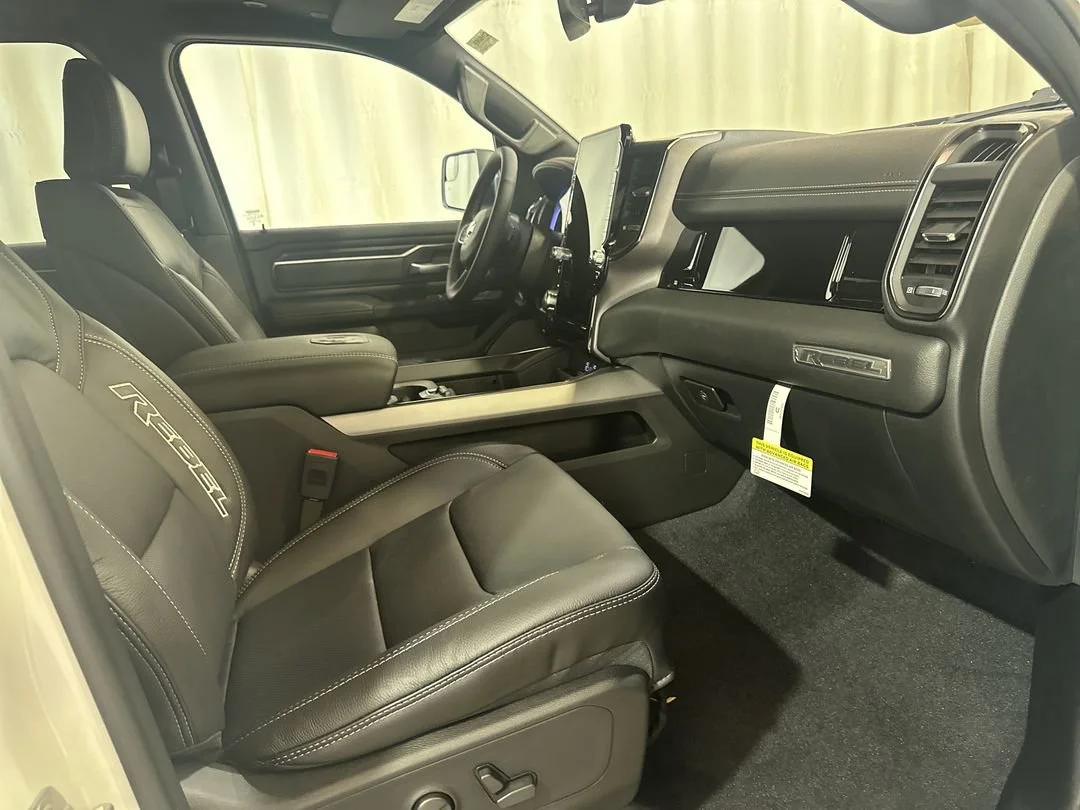 2026 RAM 1500 Rebel - Photo 15
