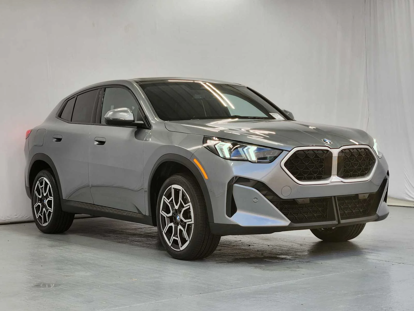 Certified Used 2026 Skyscraper Grey Metallic BMW xDrive28i image 3