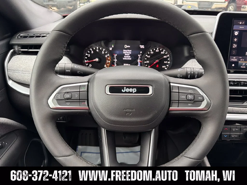 Used 2025 Red Jeep Latitude image 14