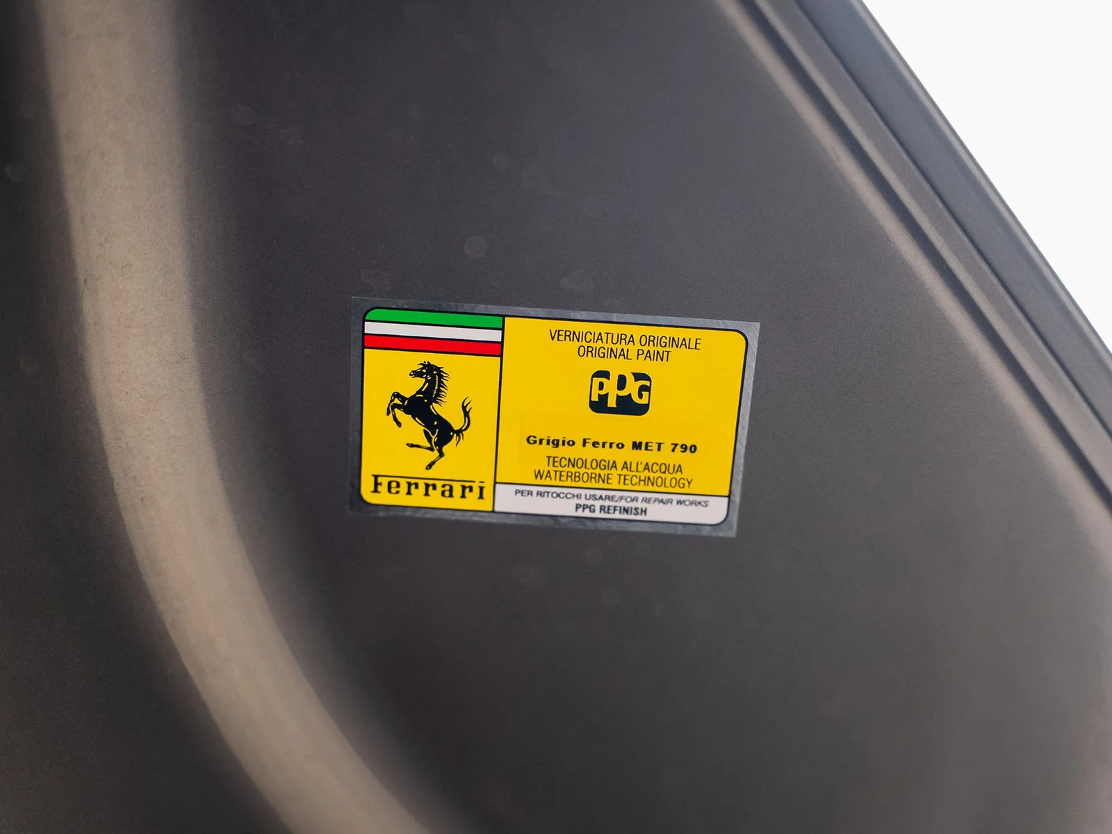 Used 2019 Gray Ferrari Base image 68