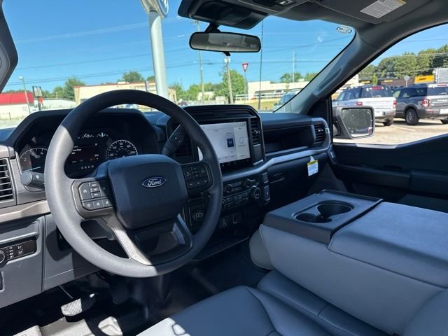 New 2026 Oxford White Ford XL image 21