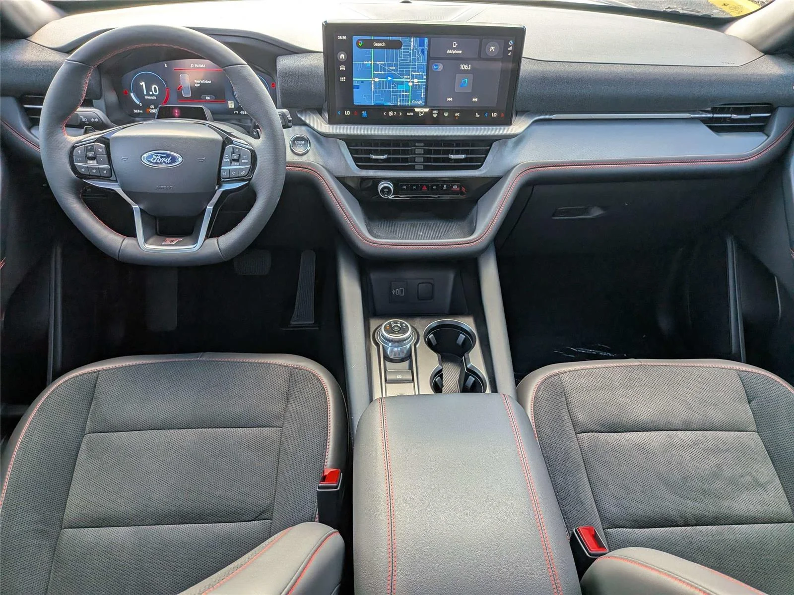 2026 Ford Explorer ST - Photo 17