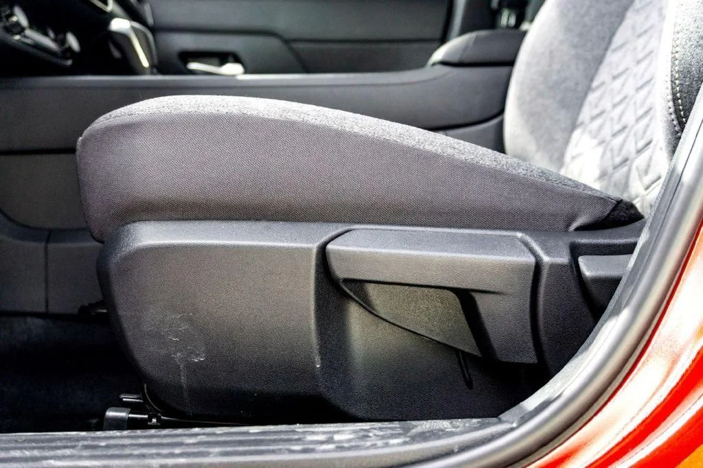 2026 Nissan KICKS SV - Photo 8