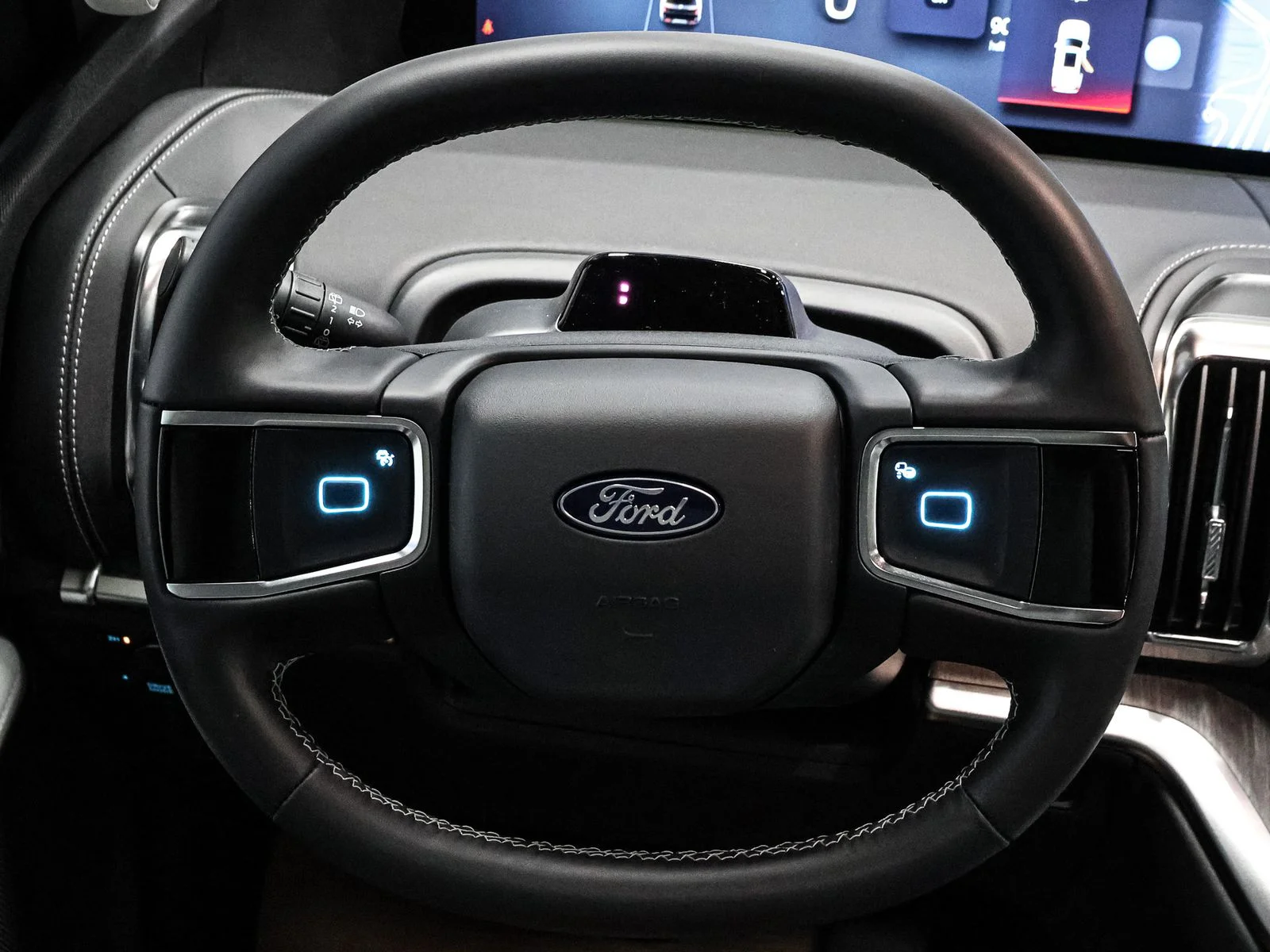 New 2026 Agate Black Metallic Ford MAX Platinum® image 41