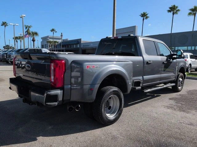 Certified Used 2026 Gray Metallic Ford XLT image 4
