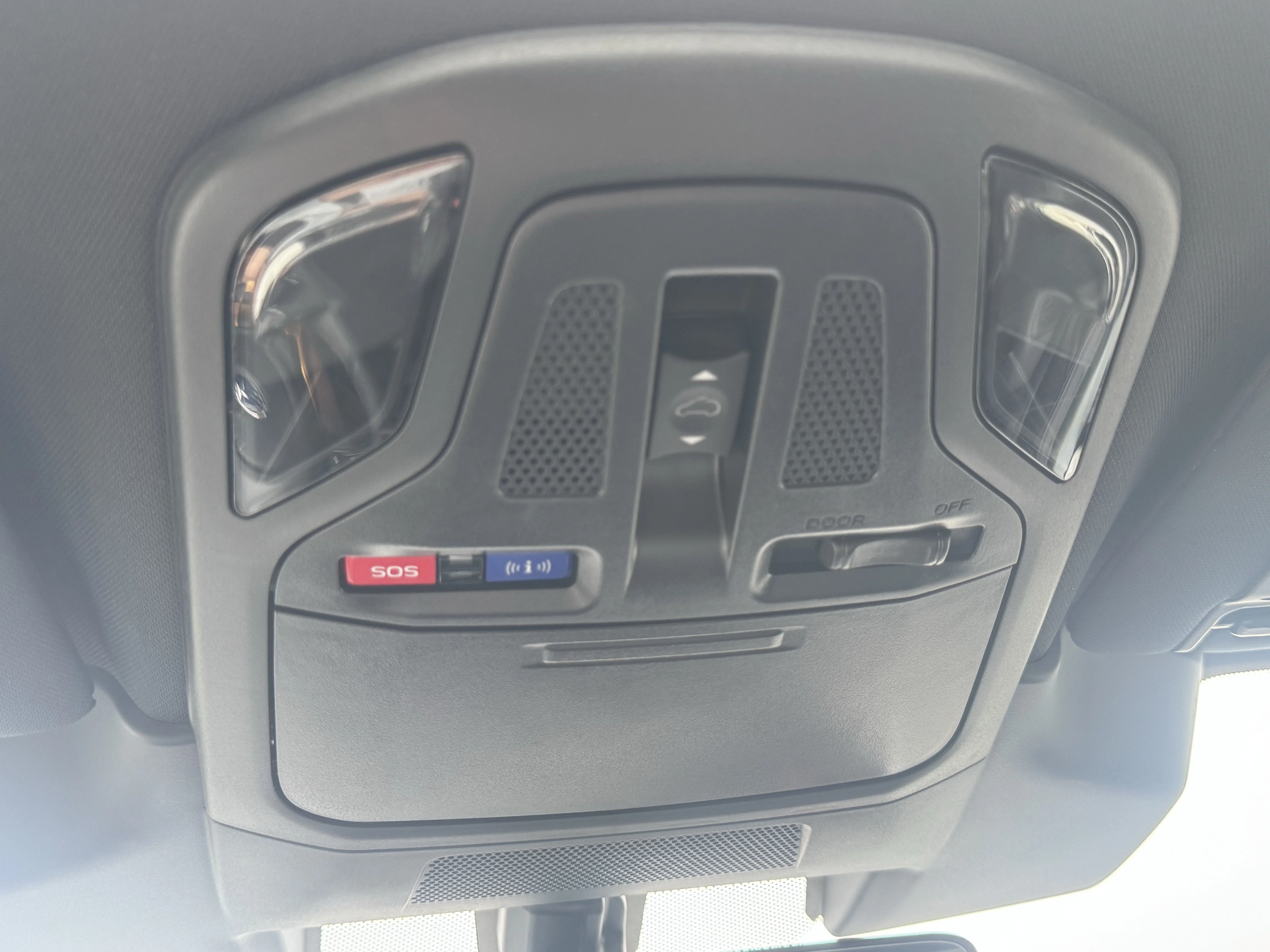 Used 2025 Geyser Blue Subaru Wilderness image 30