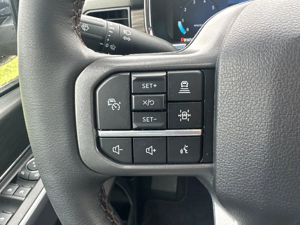 New 2026 Blue Ford Lariat image 21