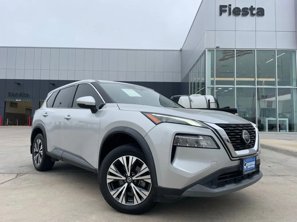 2021 Nissan Rogue SV FWD's photo
