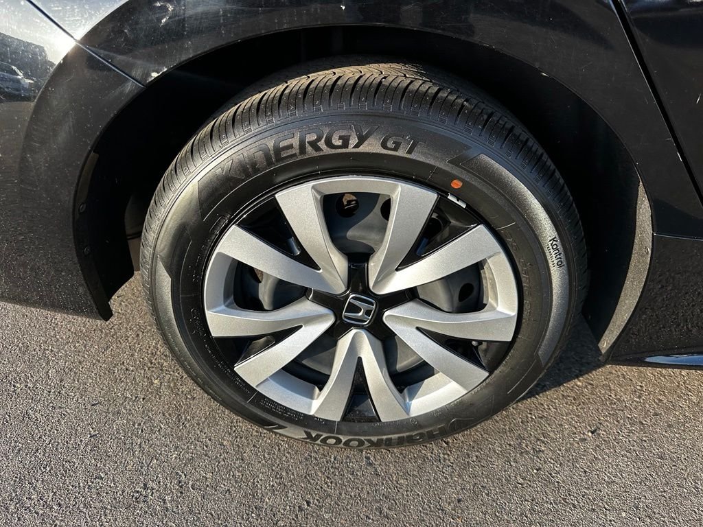 Used 2024  Honda LX image 12