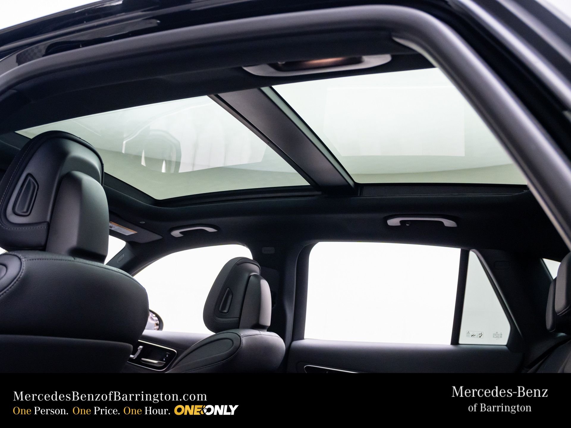 New 2026 Black Mercedes-Benz GLC 300 image 20