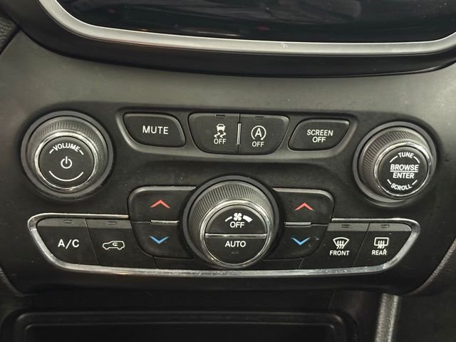Used 2019 Black Jeep Limited image 24