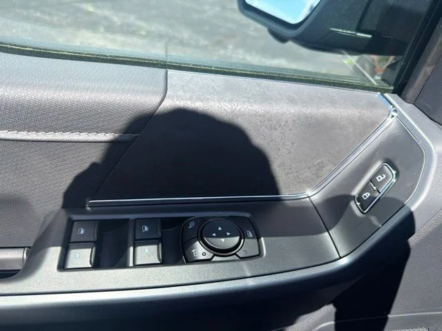 New 2026 Agate Black Metallic Ford XLT image 12