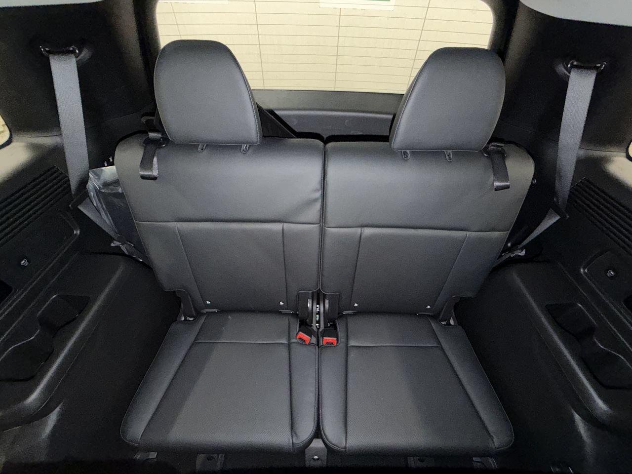 New 2027 Phantom Black Hyundai SEL image 20