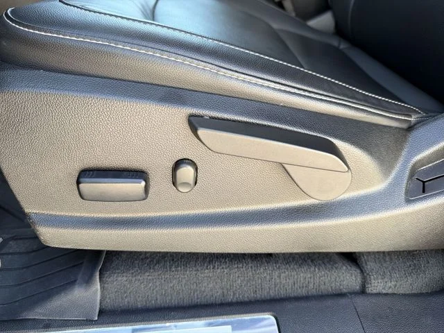 Used 2022 Gray Chevrolet ZR2 image 14
