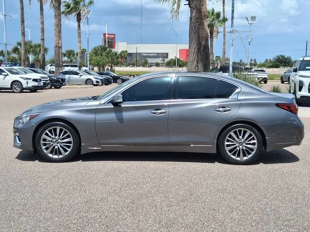 Used 2024 Gray INFINITI LUXE image 2