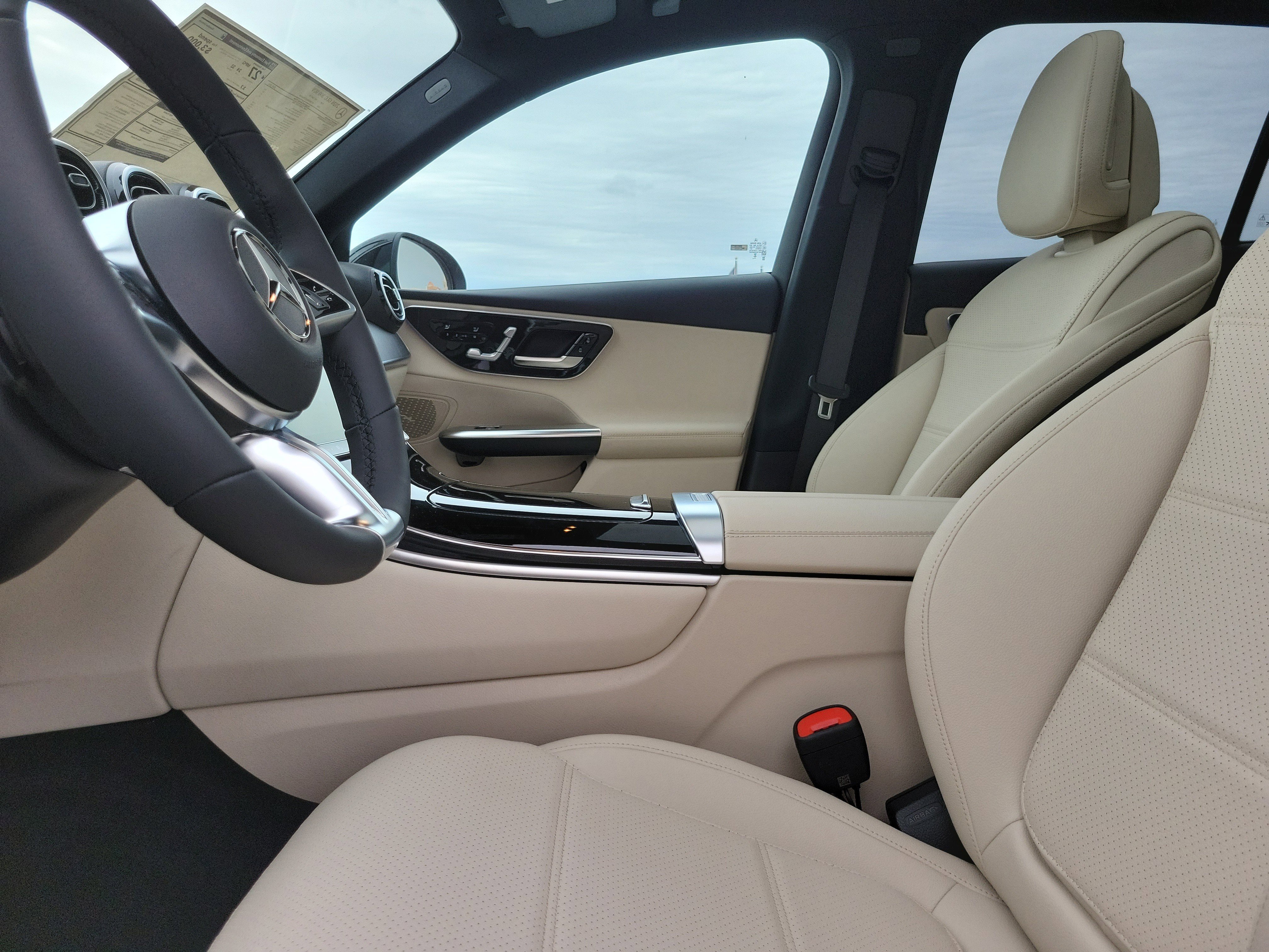 New 2026 Black Mercedes-Benz GLC 300 image 20