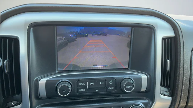Used 2015 White GMC SLE image 16