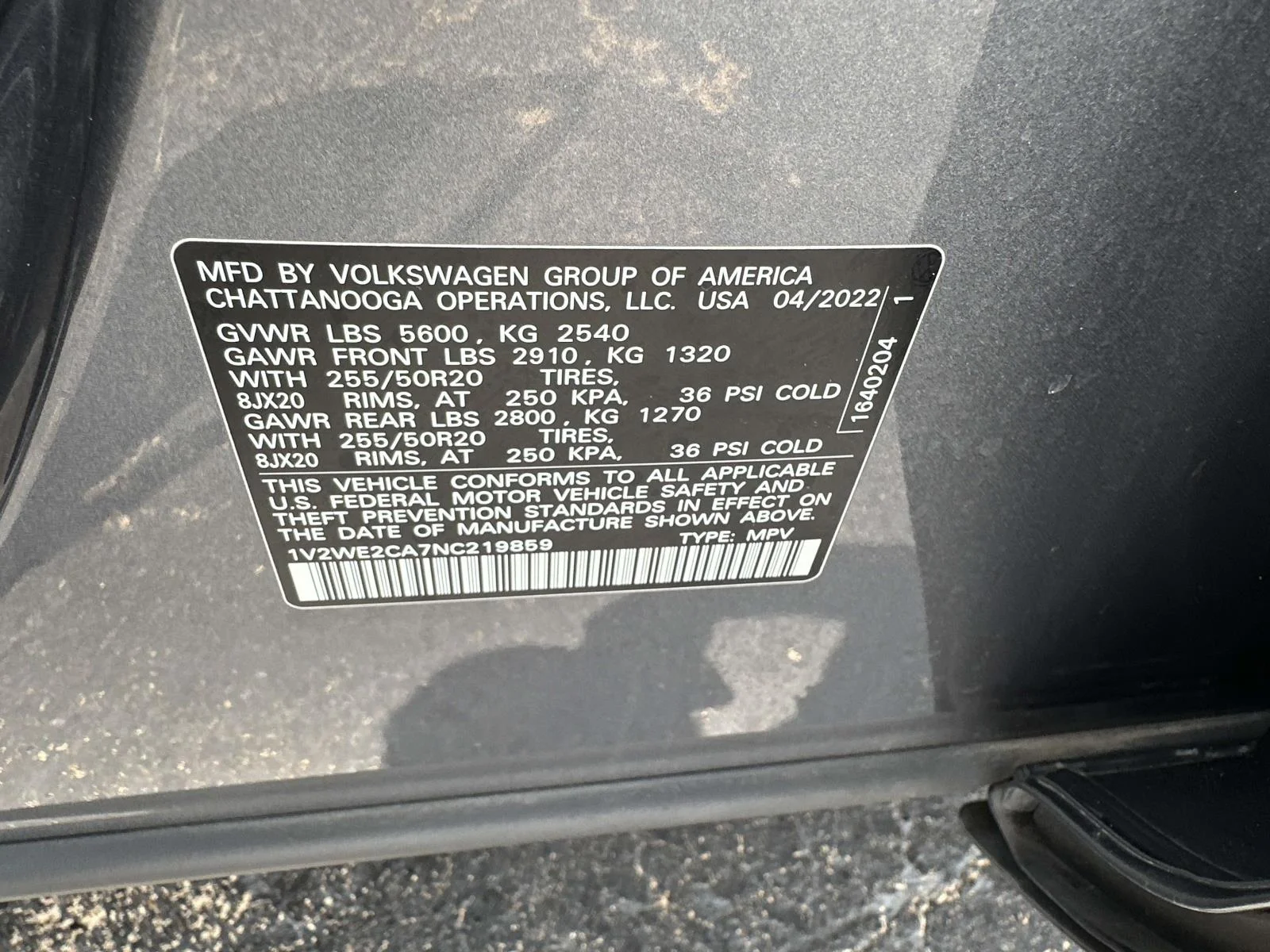 Used 2022 Gray Volkswagen 3.6L V6 SE w/Technology image 17