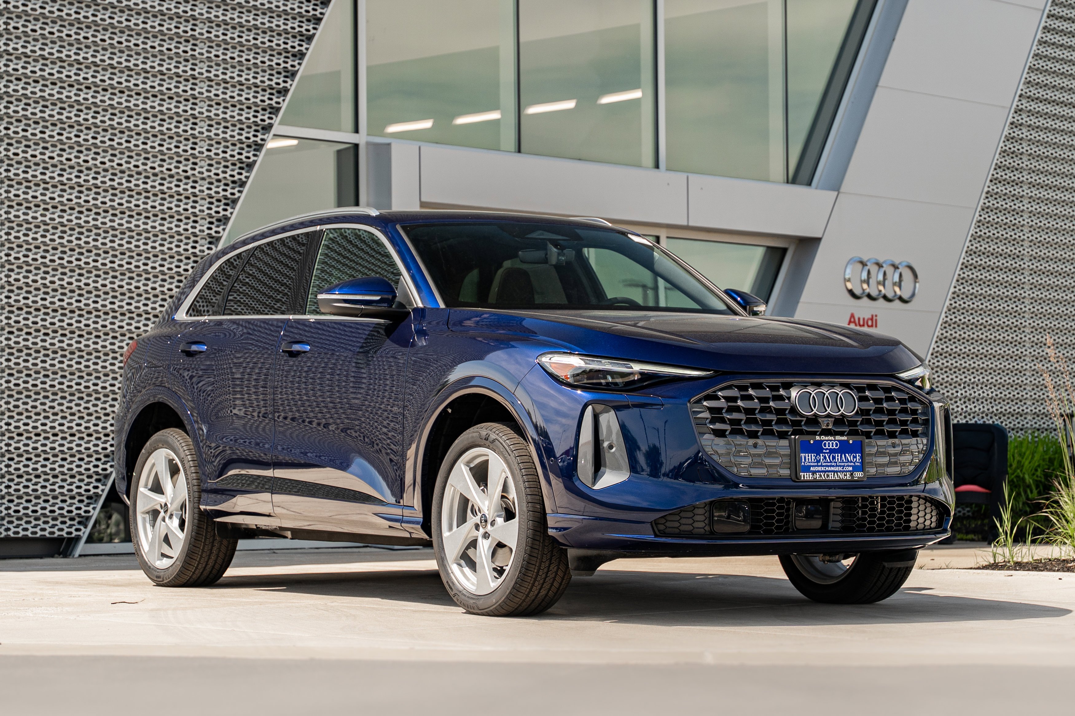 2026 Audi Q5 Premium Plus quattro's photo