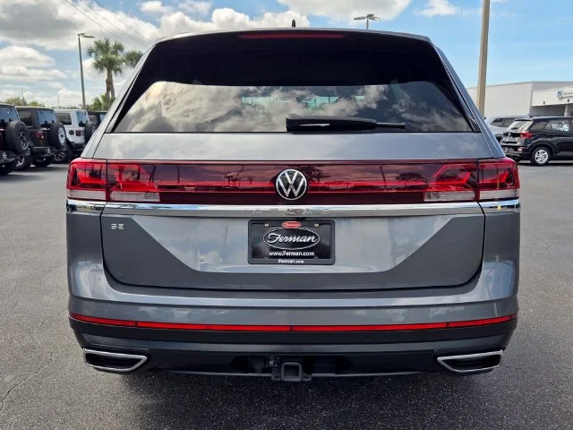 Certified Used 2025 Black Volkswagen 2.0T SE w/Technology image 6