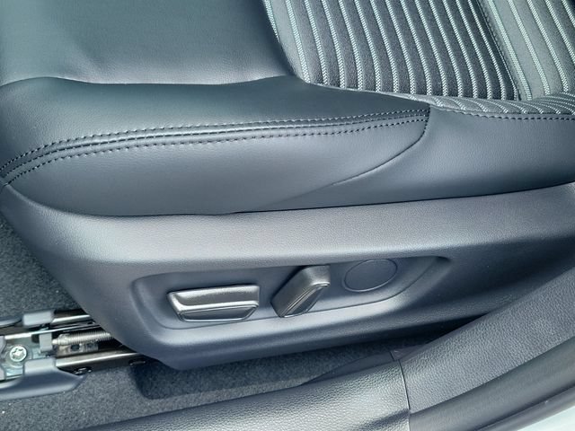 Used 2026  Toyota XSE image 18