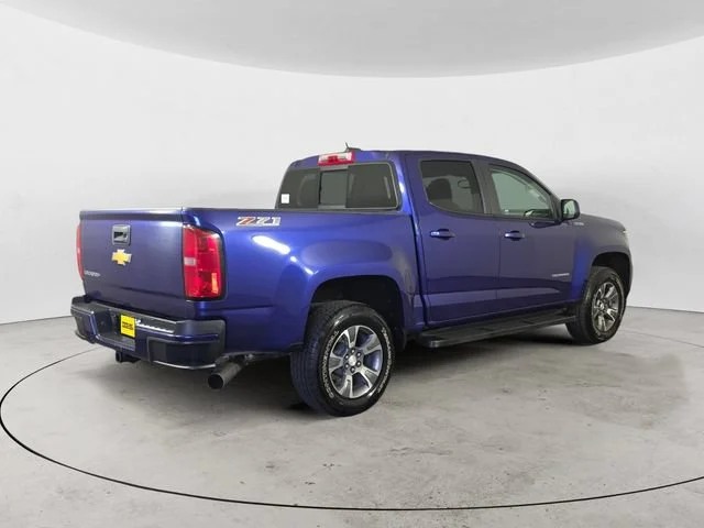 Used 2017 LASER BLUE METALLIC Chevrolet 4WD Z71 image 5
