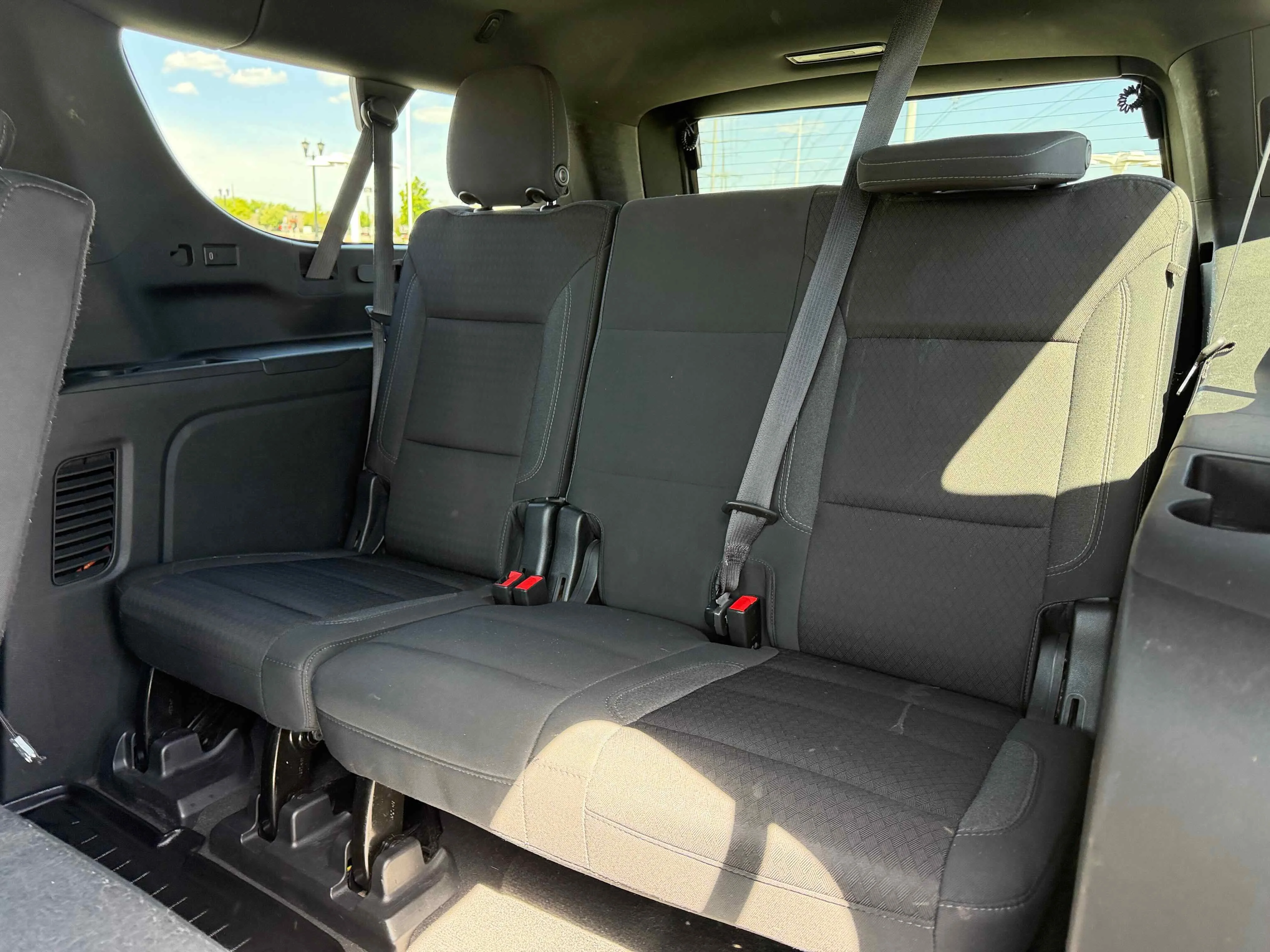 Used 2022 White Chevrolet LS image 30