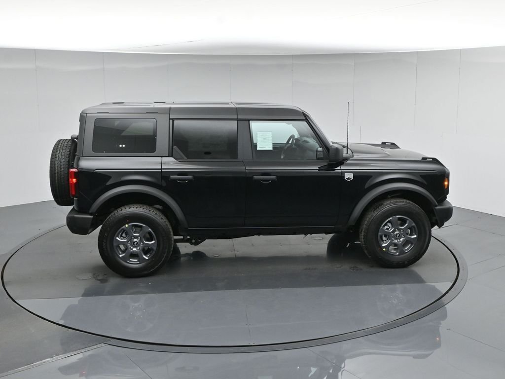 New 2026 Shadow Black Ford Big Bend image 37