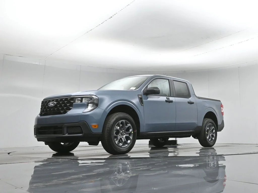 New 2026 Gray Ford XLT image 42