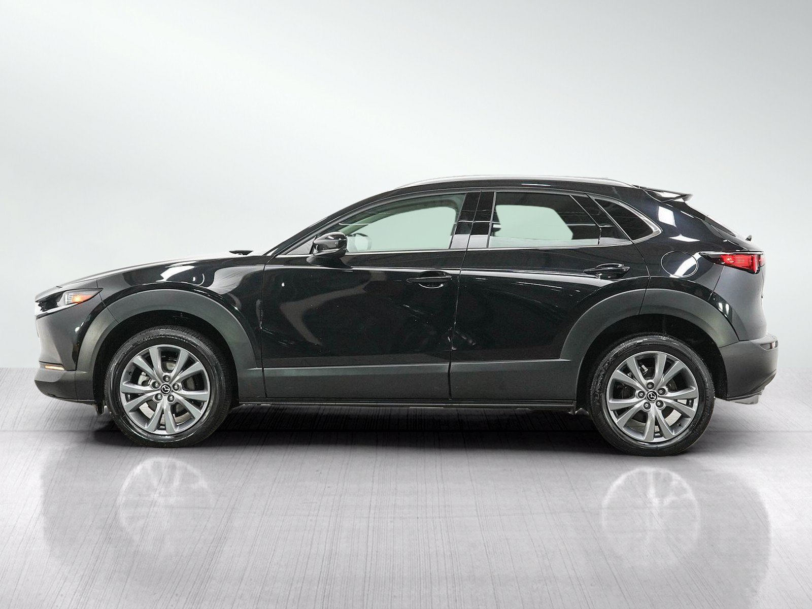 Used 2025 Mazda CX-30 Premium with VIN 3MVDMBDM2SM786350 for sale in Burnsville, Minnesota