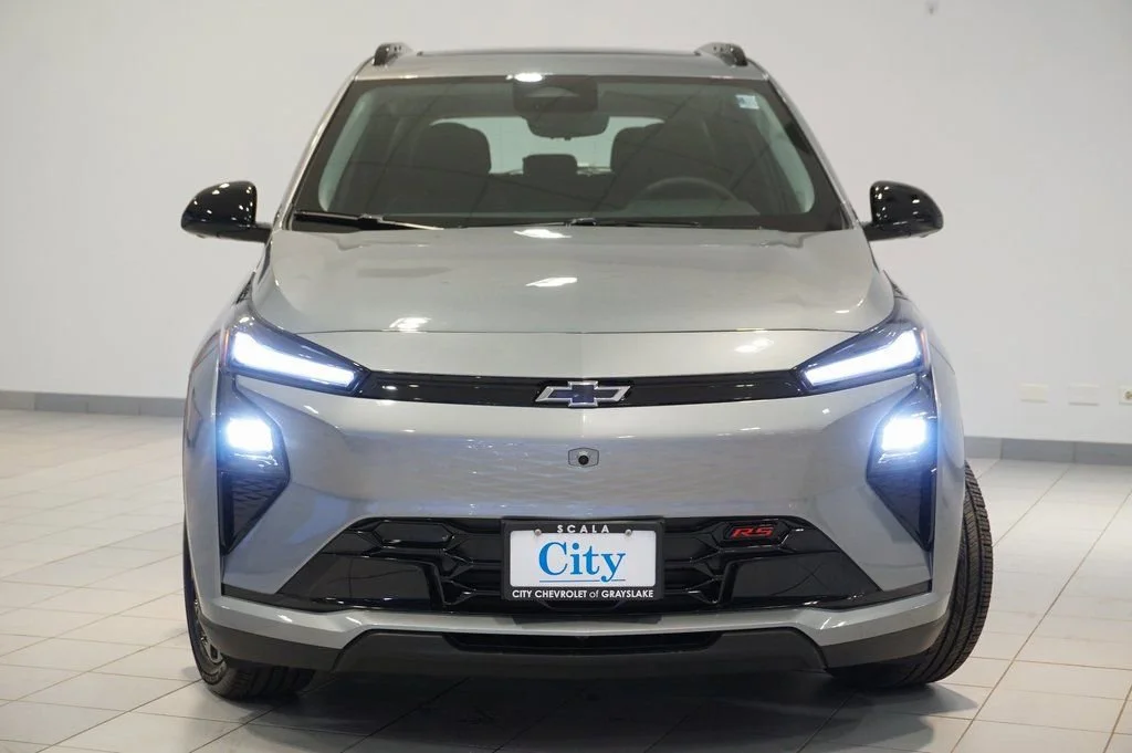 2027 Chevrolet Bolt RS - Photo 6