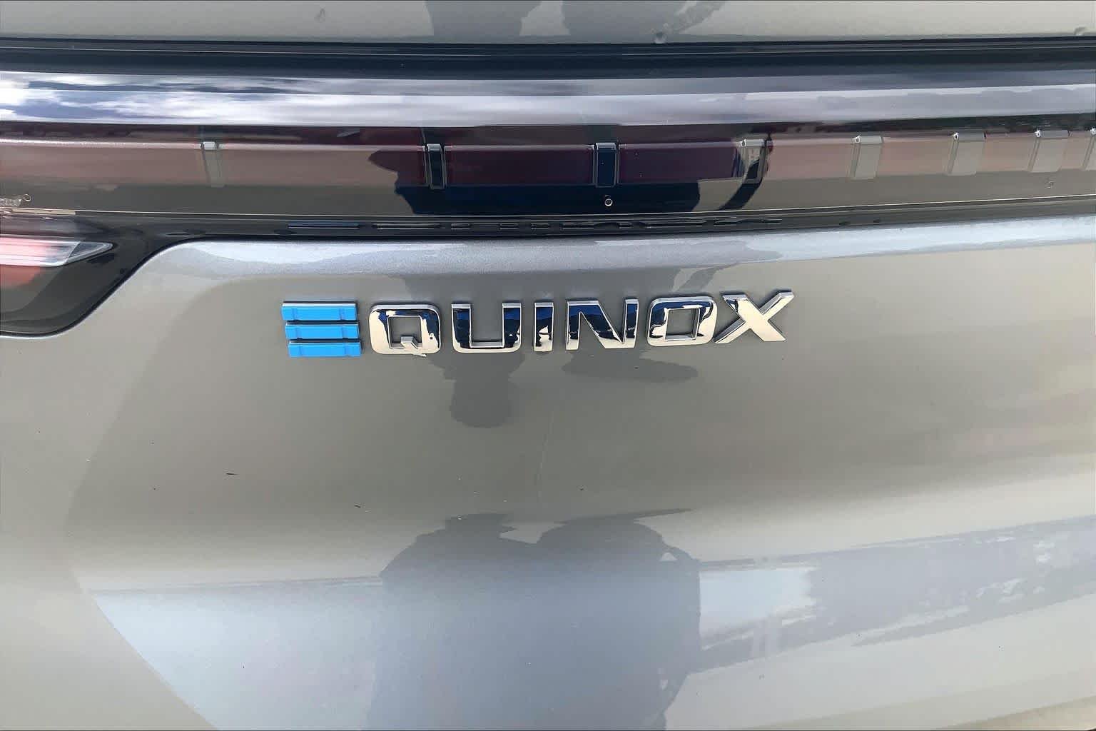 Used 2025 Sterling Gray Metallic Chevrolet LT2 w/PDE image 9