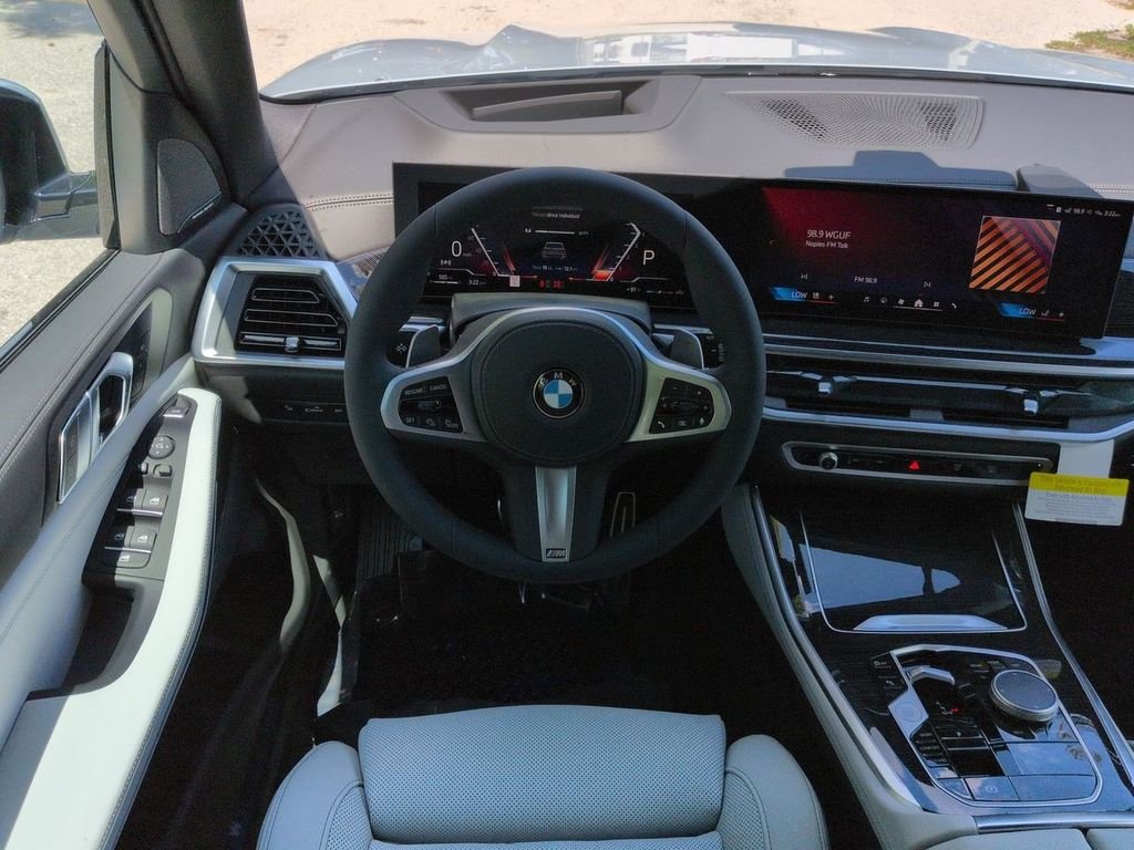 New 2026 Brooklyn Grey Metallic BMW xDrive40i image 16