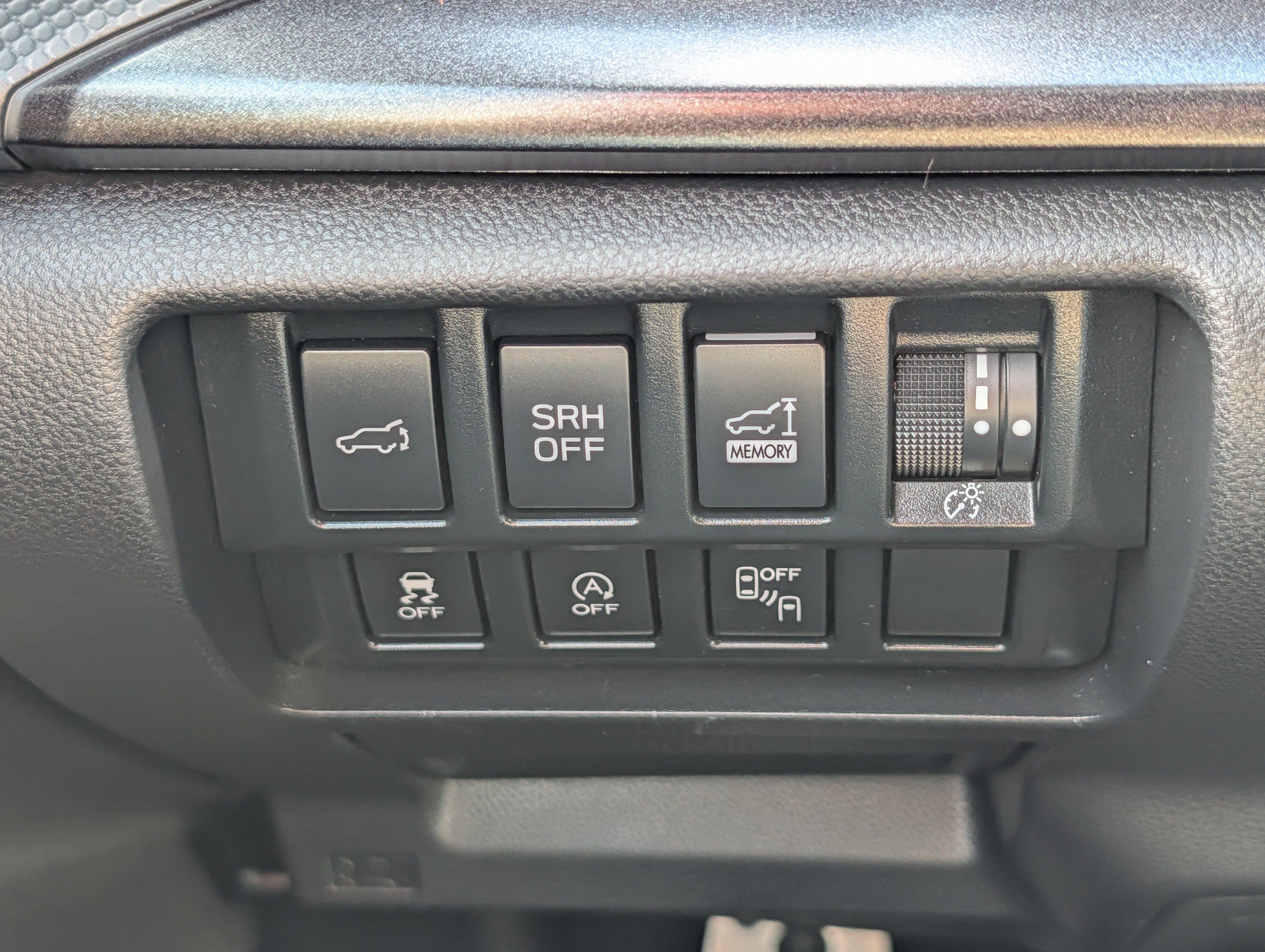 Used 2023 Ice Silver Metallic Subaru Wilderness image 26