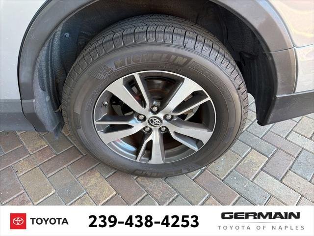Certified Used 2017 SILVER SKY METALLIC Toyota  image 10