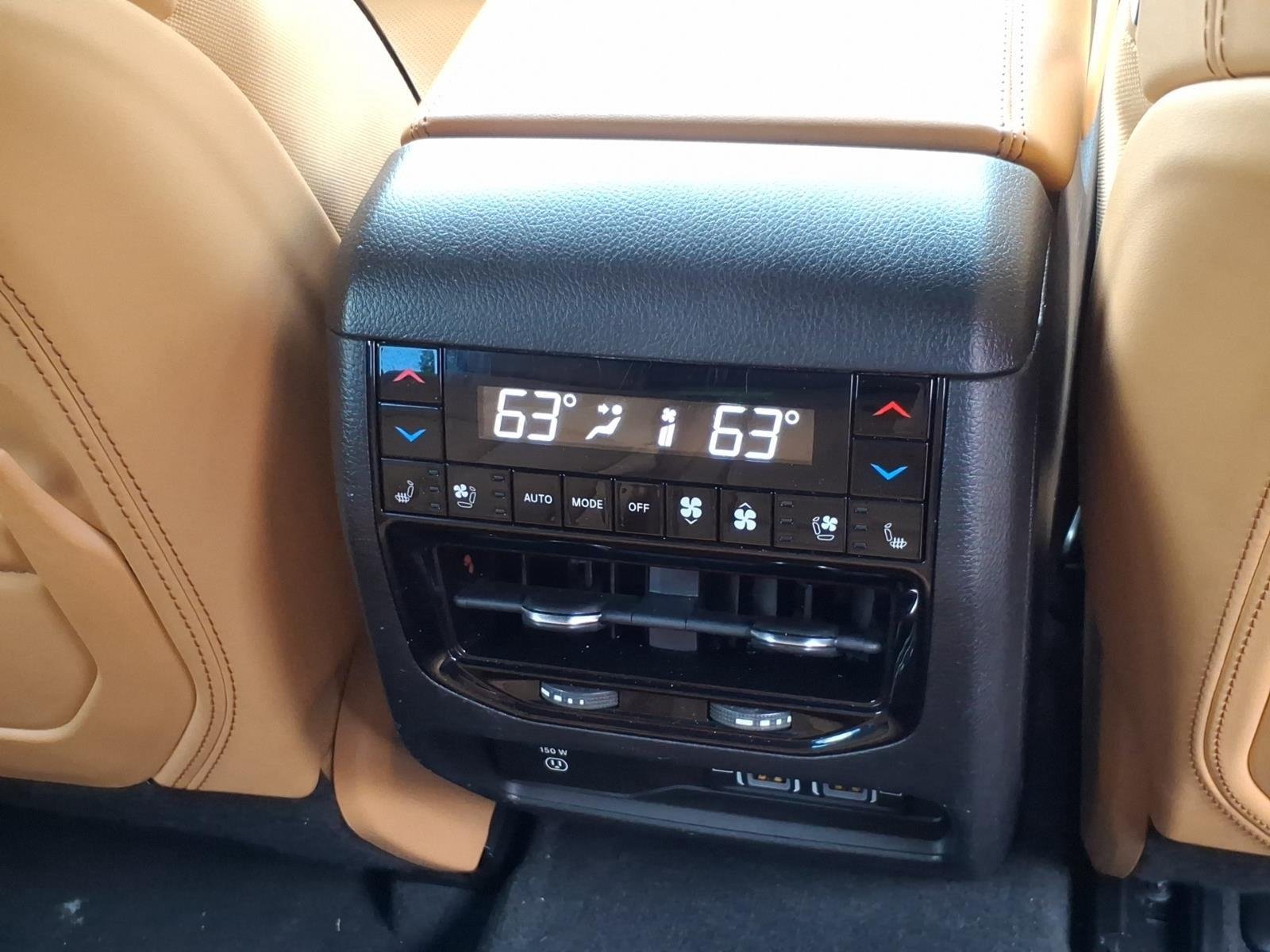 Used 2022 Bright White Clearcoat Jeep Summit Reserve image 29